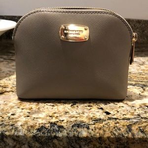 Michael Kors gray makeup bag